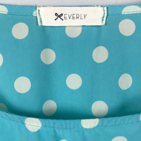 Everly Small High Low Short Sleeve Light Blue & White Polka Dot Dress Spring - Picture 2 of 7